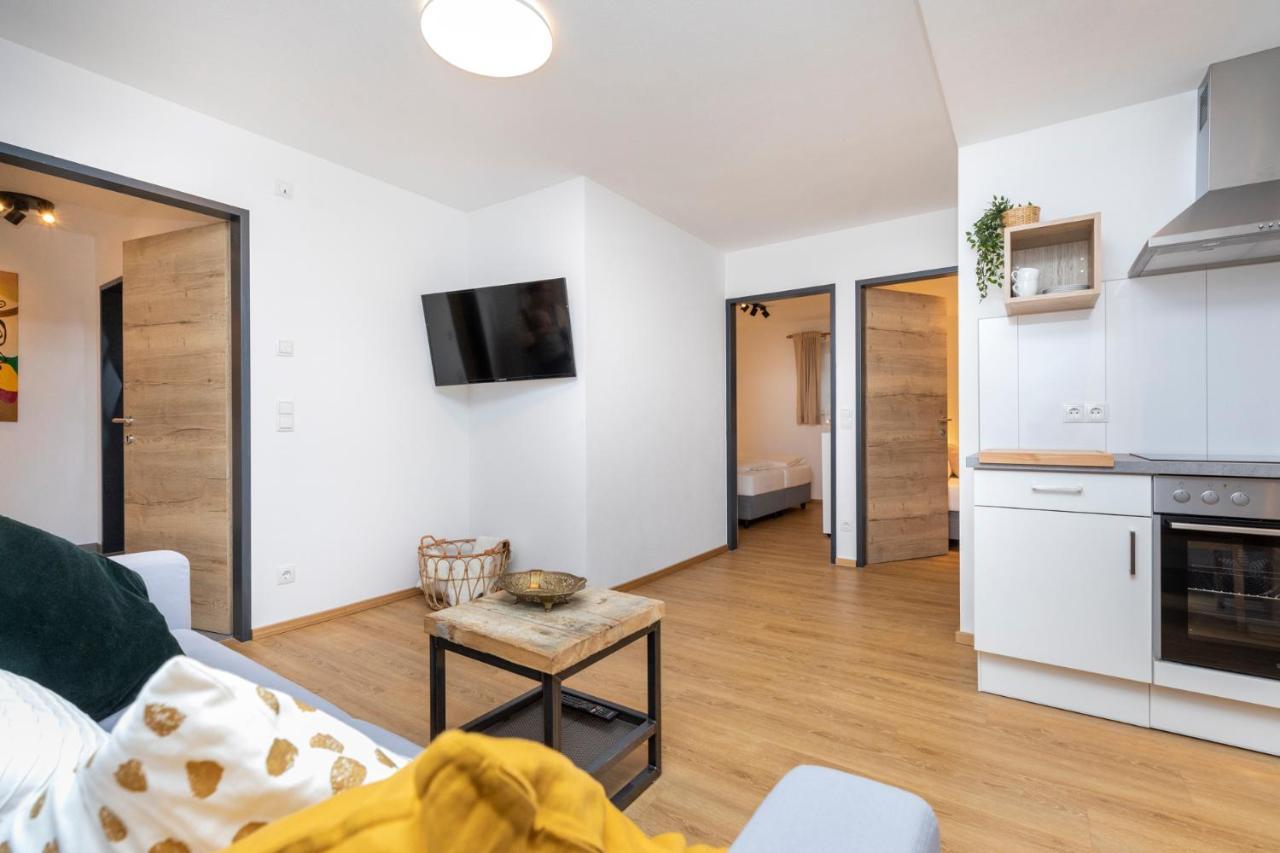 Souterrain Apartment 弗拉绍 外观 照片